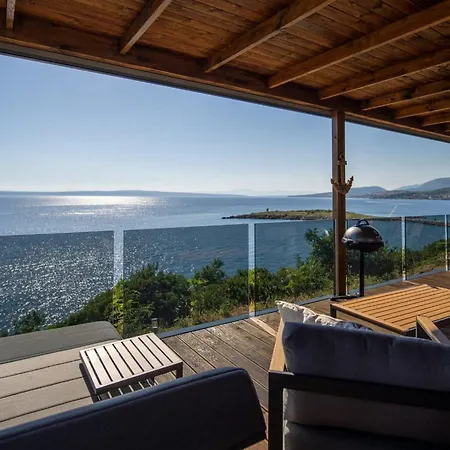 2 Bedroom With Terrace Nyaraló *
